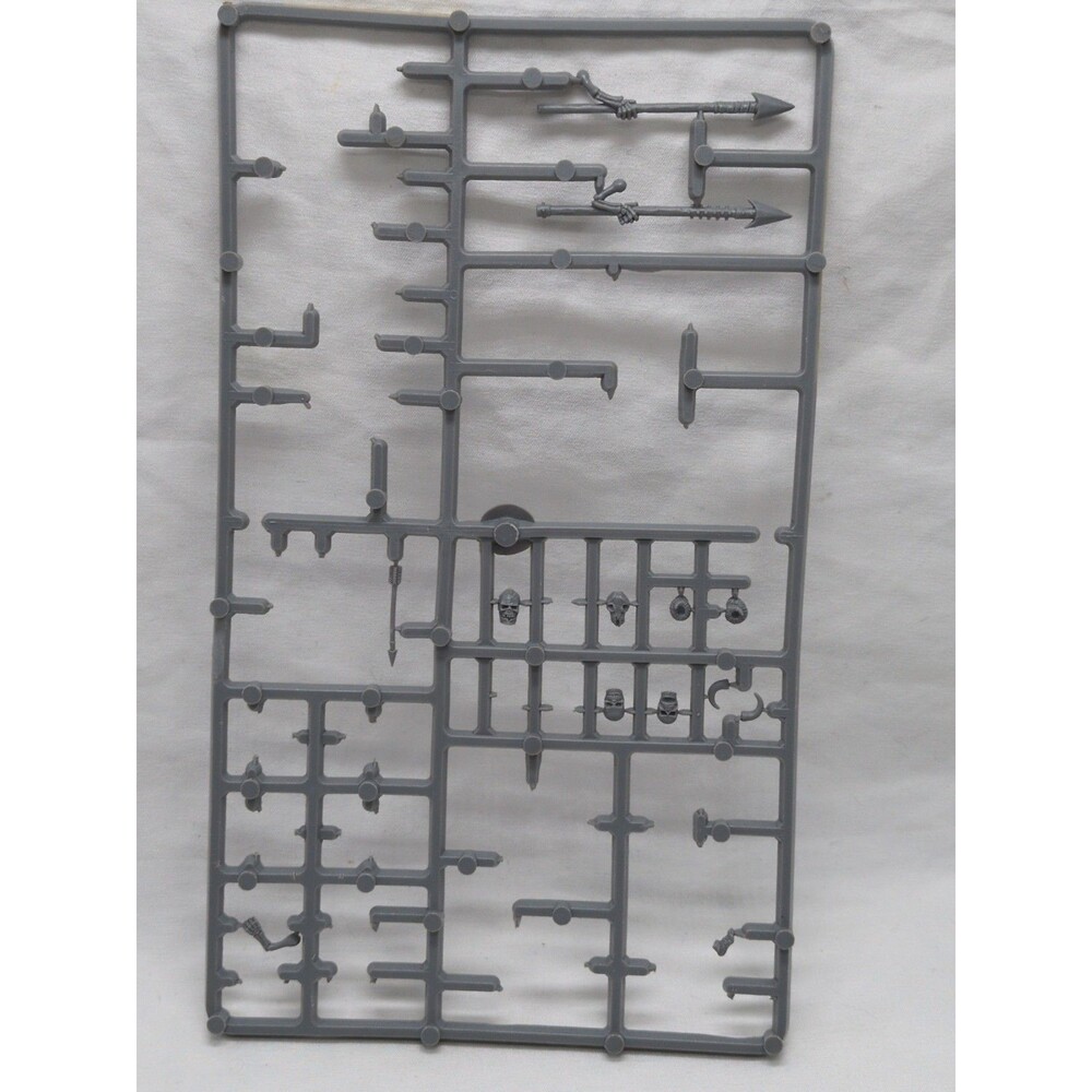 *Incomplete* 1998 Warhammer Fantasy Tomb King Skeleton Warrior Bits